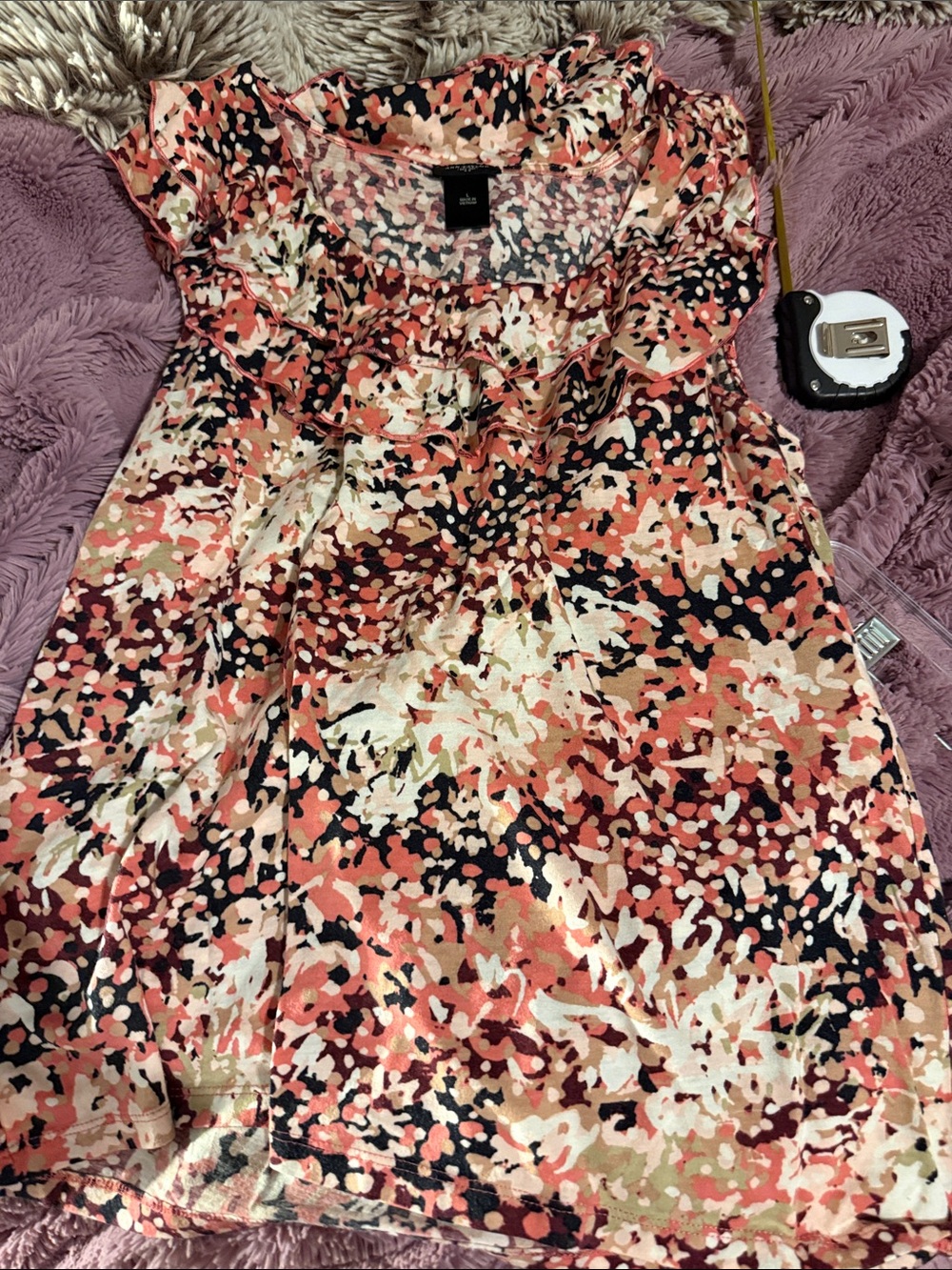 Ann Taylor Coral Black and Cream Abstract Floral Top